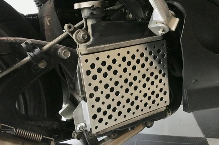 Ilustasi radiator motor Yamaha NMAX