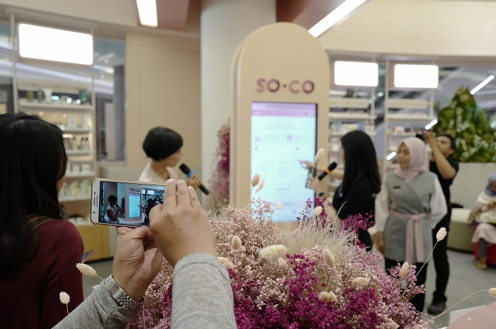 Penampakan Sociollo Store