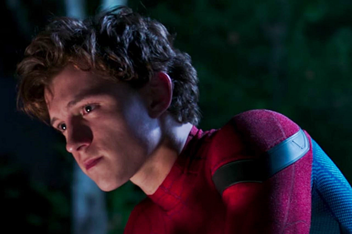 Tom Holland sebagai Spider-Man