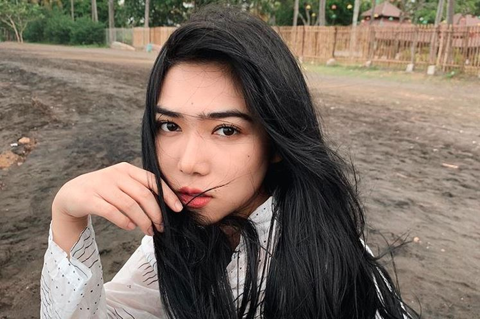 Neng Isyana Sarasvati