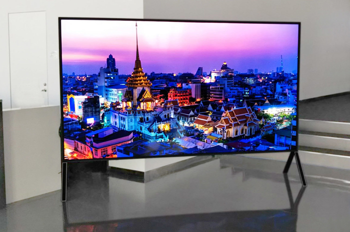Sharp akan memperkenalkan TV 8K terbesar berukuran 120 inci