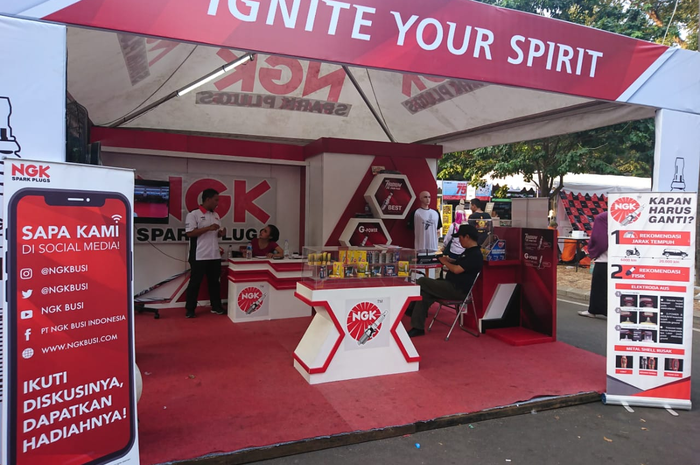Busi NGK berikan harga spesial untuk busi Iridium mulai dari Rp 60 ribu