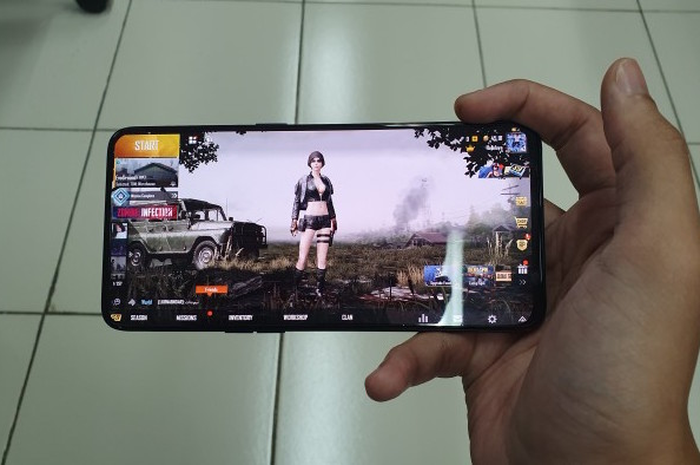 Bermain PUBG di Oppo Reno 10x Zoom