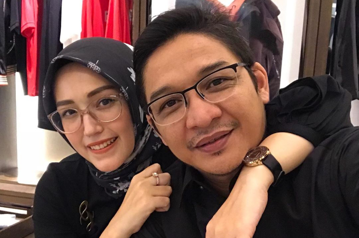 Adelia Wilhelmina dan Pasha