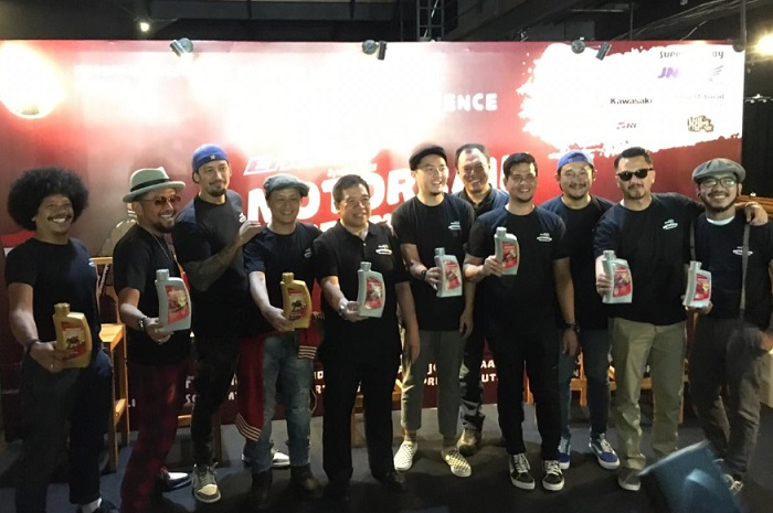 Tora Sudiro dan deretan artis papan atas siap gelar turing Enduro Motorbaik Adventure 2019.