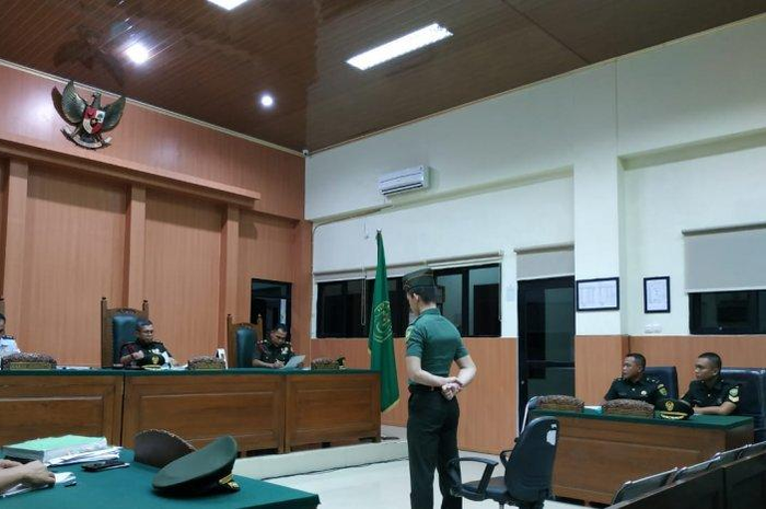 Sidang agenda putusan hakim dengan terdakwa Prada Deri Pramana (Prada DP) atas perkara pembunuhan terhadap Fera Oktaria, Kamis (26/9/2019).
