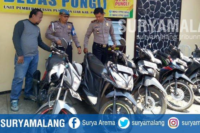 Polres Malang Kota pamerkan 34 motor dan 3 mobil hasil kejahatan mulai hari ini, Sabtu (28/9/2019).