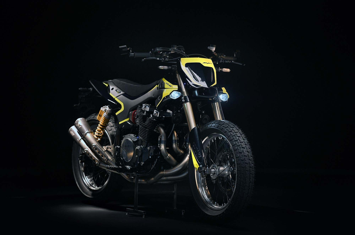 Yamaha Mya Valentino Rossi, berbasis dari Yamaha XJR1300