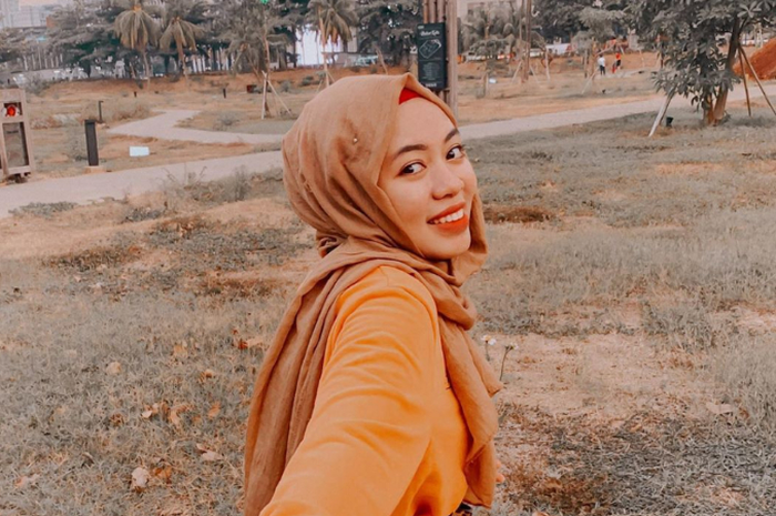Intip inspirasi tampil kece pakai outer ala Sohwa Halilintar!