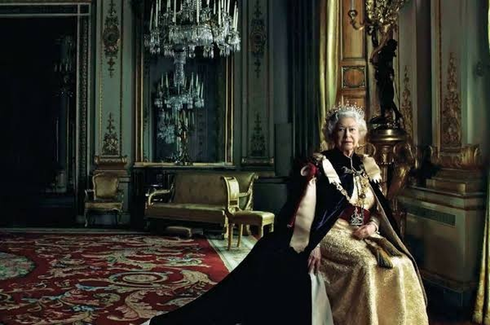 Ratu Elizabeth II