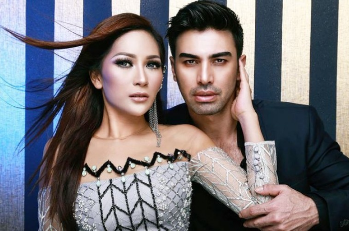 Tata Jaaneta dan Mehdi Zati