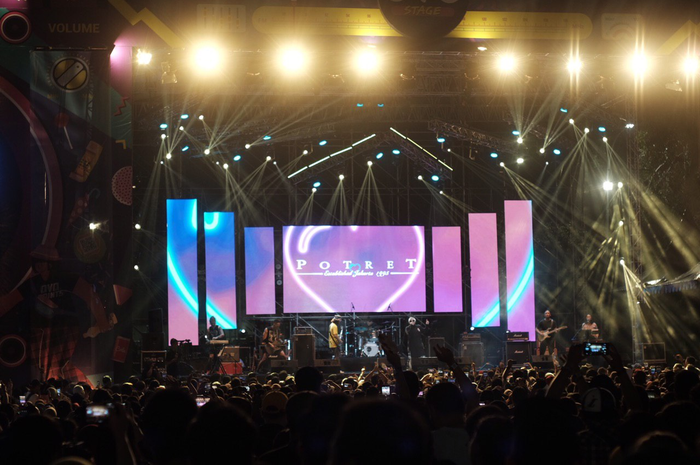 Penampilan Potret di The 90's Festival hari pertama, Sabtu (23/11/2019).