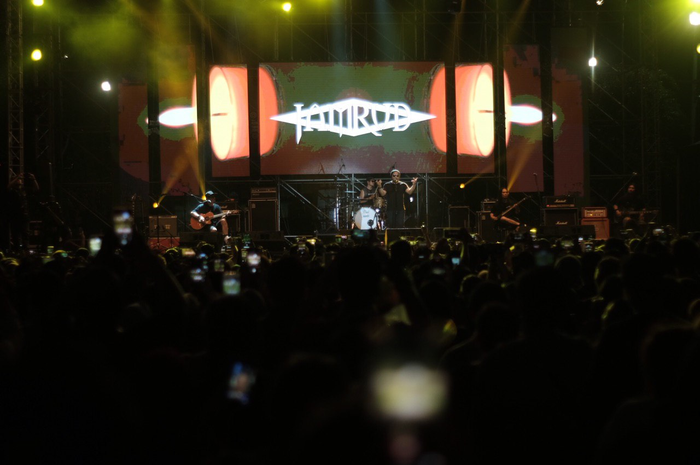 Penampilan Jamrud dalam acara The 90's Festival hari pertama, Santu (23/11/2019). 