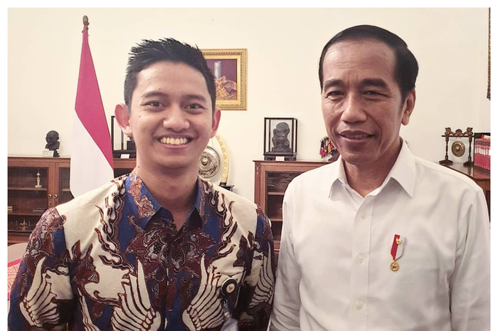 Salah satu staf Khusus Presiden Joko Widodo, Adamas Belva Syah Devara, mengaku siap sumbangkan gajinya untuk membantu UMKM di Indonesia.