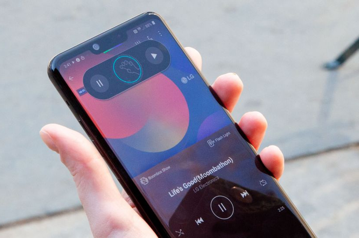 LG V60 ThinQ