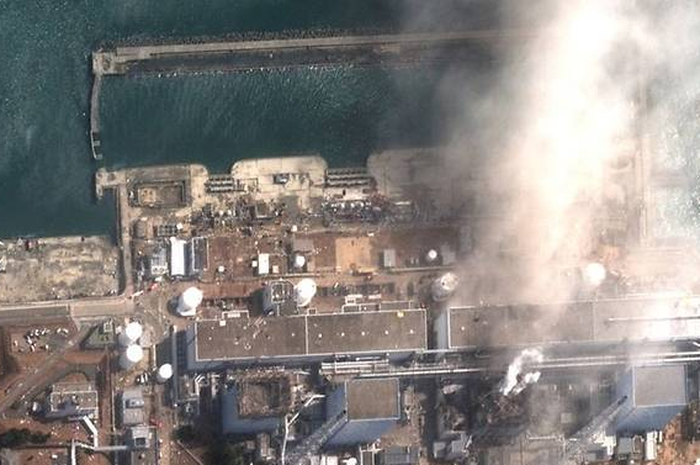 Musibah kebocoran nuklir Fukushima ternyata belum berakhir karena sisa puing dan air radioaktifnya masih perlu ditangani 