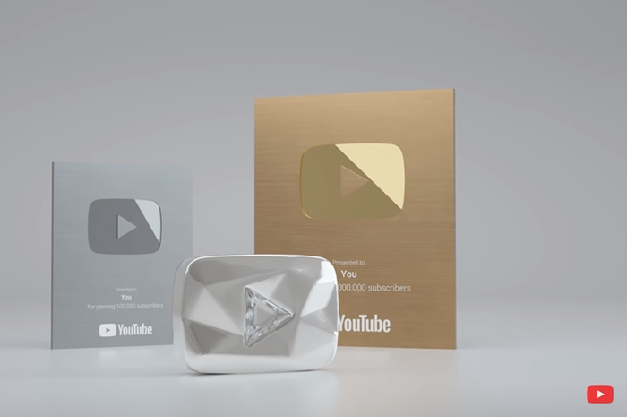 Silver, Gold, dan Diamond Play Button