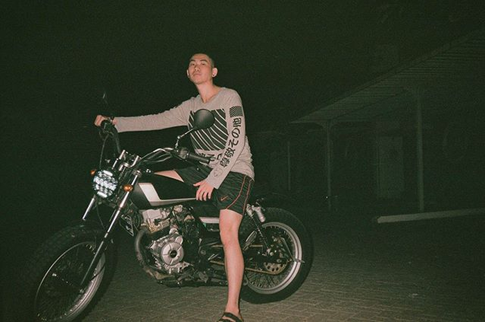 David Beatt dan motor custom miliknya