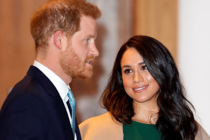 Pangeran Harry dan Meghan Markle terpaksa harus menutup kantornya di Istana Buckhingham setelah hengkang dari Kerajaan Inggris.