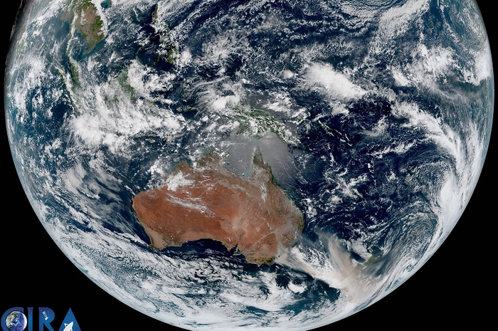 Penampakan Bumi dari satelit Himawari-8 2 Januari 2020