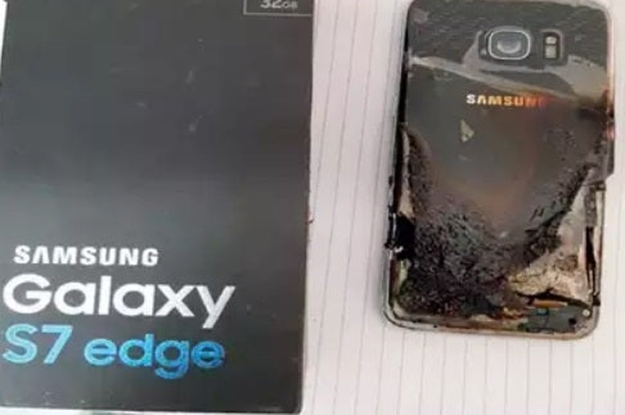 Samsung Galaxy S7 Edge terbakar.