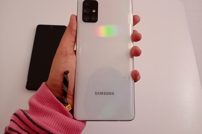 Samsung Galaxy A71