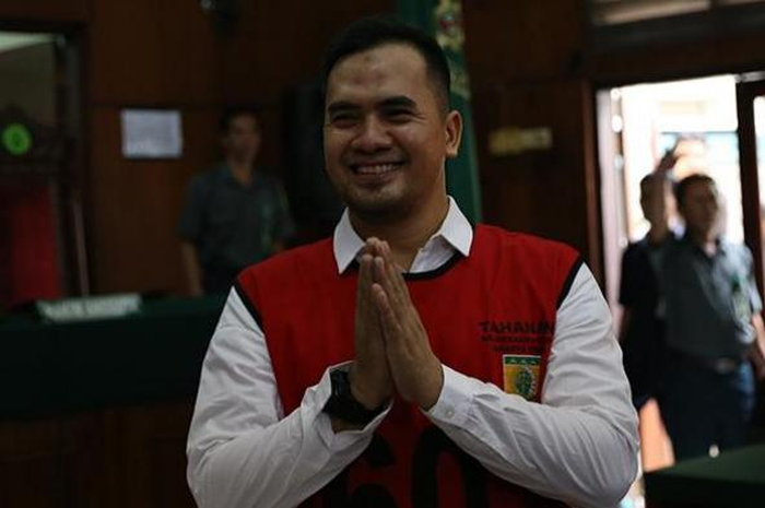 Saipul Jamil saat hendak menjalani persidangan kasus pelecehan seksual