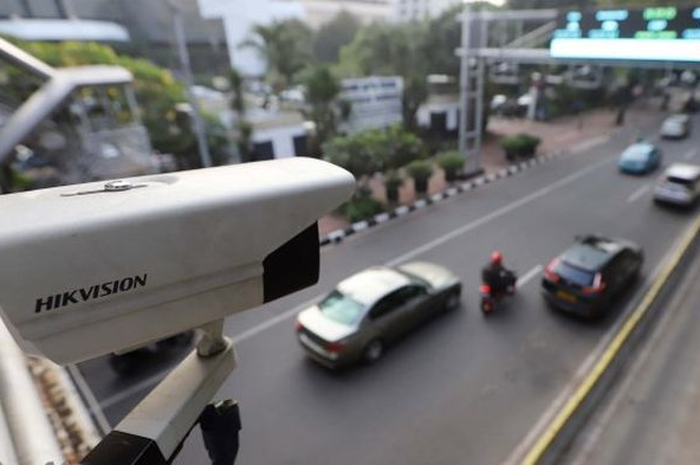 Ilustrasi tilang elektronik motor, baru beberapa hari pelanggar lalu lintas berkurang