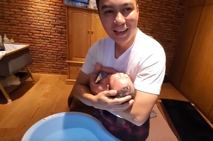 Baim Wong dan putranya, Tiger Wong