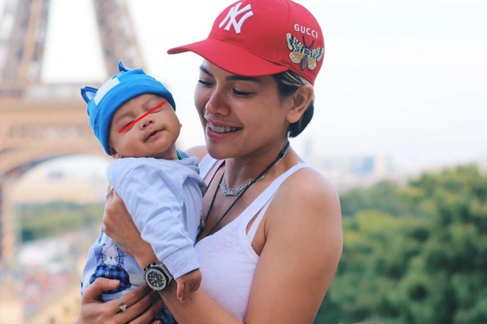 Putra bungsu Nikita Mirzani, Arkana Mawardi