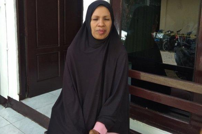 Pemilik salah satu rumah makan, Widayanti (50) mengaku lalai dan meminta maaf kepada korban yang melaporkannya.