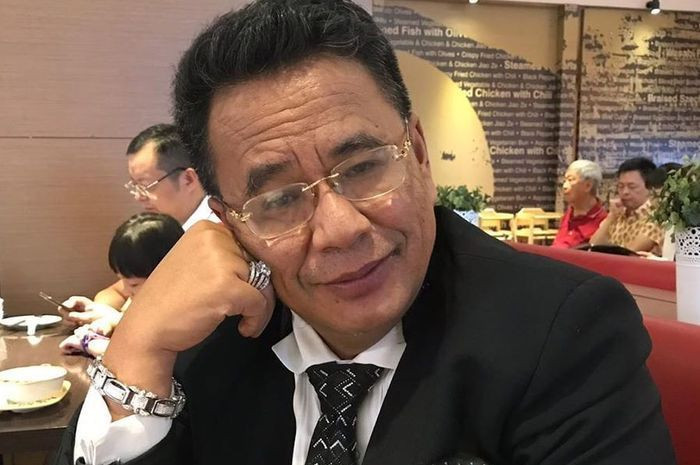 Hotman Paris tunjukkan tingkah tak biasa