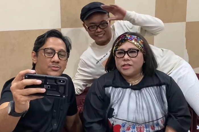 Andre dsn Sule kunjungi Nunung di pusat rehabilitasi