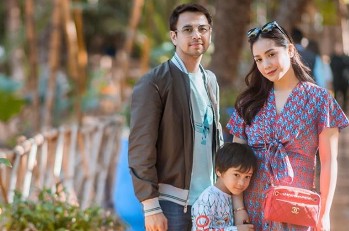 Raffi Ahmad, Rafathar, dan Nagita Slavina.