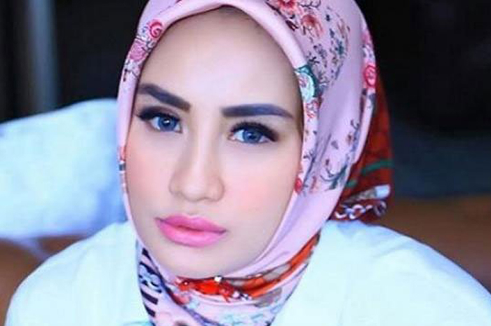 Shinta Bachir blak-blakan nagku dinikahi siri jendral pangkat tiga hingga rasakan pahitnya jadi simpanan