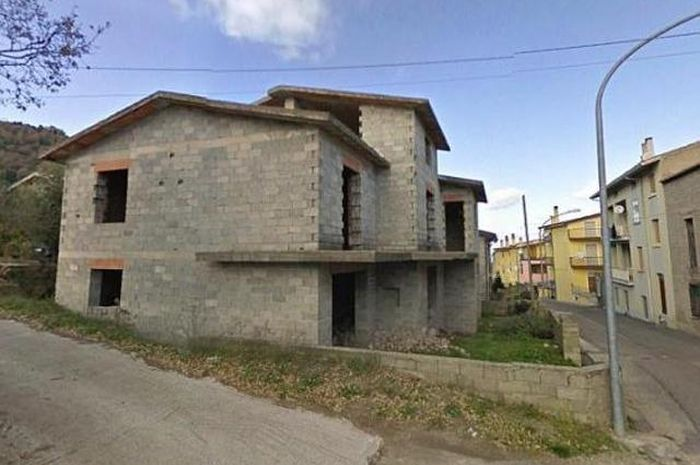 Rumah Mewah di Italia dijual dengan harga sangat murah