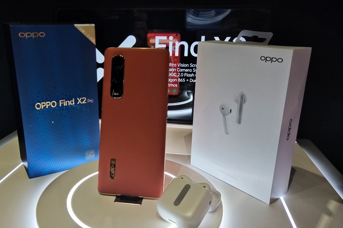 Oppo Find X2 yang resmi rilis hari Jumat (6/3), di kawasan Senayan, Jakarta Pusat.