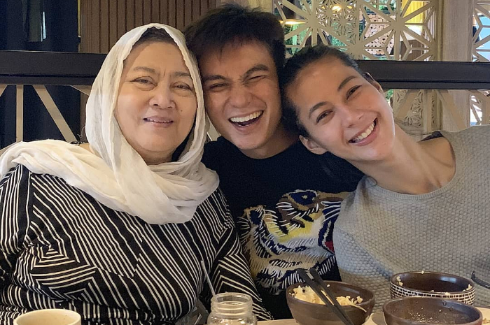 Ibunda Baim Wong meninggal dunia