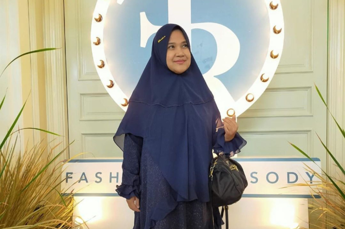 Terseret kasus korupsi, Cici Tegal kini buka warung makan demi sesuap nasi