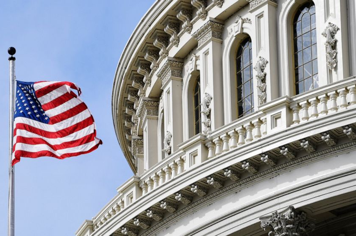 Negara Amerika Serikat berada di urutan pertama dengan jumlah kasus COVID-19 terbanyak di dunia.