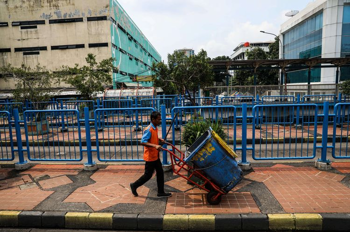Permohonan Anies untuk Terapkan PSBB di Jakarta Disetujui Terawan, Berlaku Mulai Hari Ini!