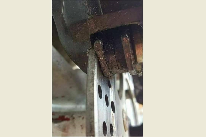 Postingan Tirta Candraa yang dianggap kocak atau lucu oleh anggota grup Kawasaki Ninja 150RR
