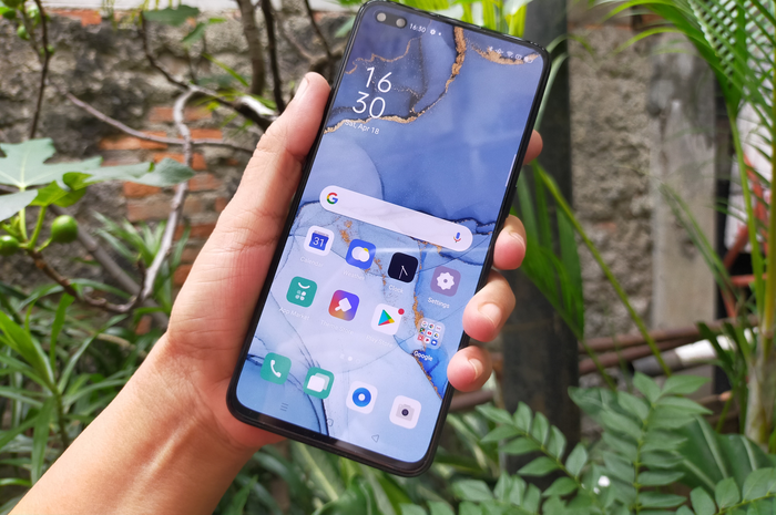 Oppo Reno3 Pro.