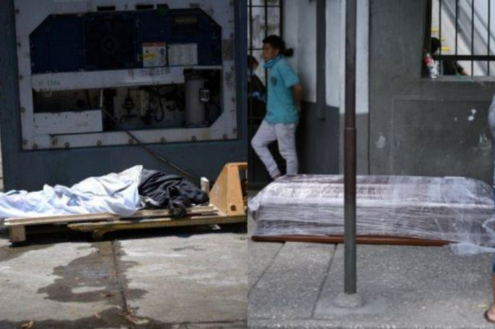 Ribuan mayat terus berjatuhan hingga membuat pemerintah kota kewalahan akibat virus corona, begini kondisi negara Guayaquil yang mengenaskan 