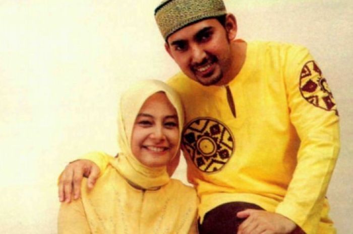 Dulu berjanji tak akan poligami, Ustaz Al Habsyi malah kepergok nikah diam-diam dibelakang sang istri