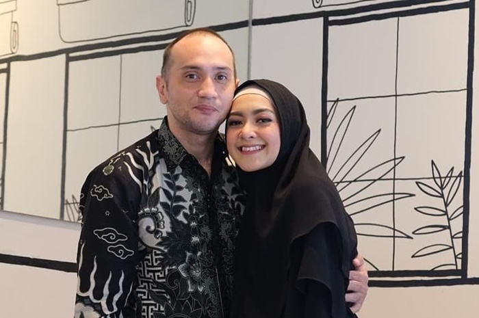Gary Iskak dan Rischa Novisha