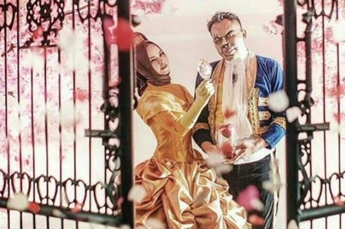 Foto pernikahan Vicky Prasetyo dan Angel Lelga di tahun 2018 silam 