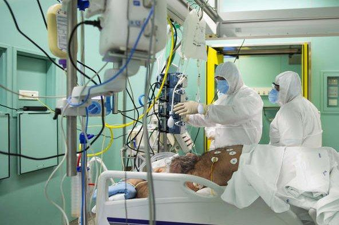 Ventilator buatan China disebut sangat berbahaya , bahakan bisa membunuh pasien.