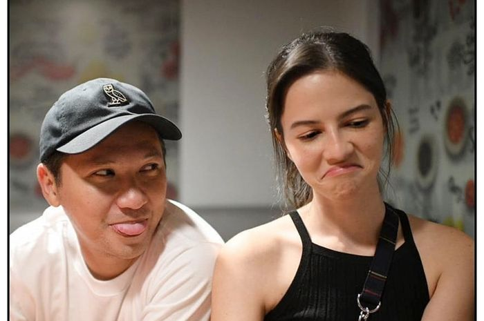 Gading Marten dan Juria Hartmans 