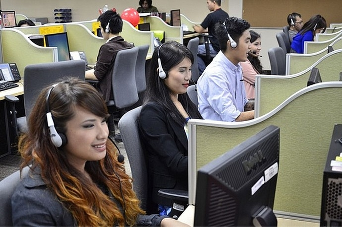 Ilustrasi suasana Call center